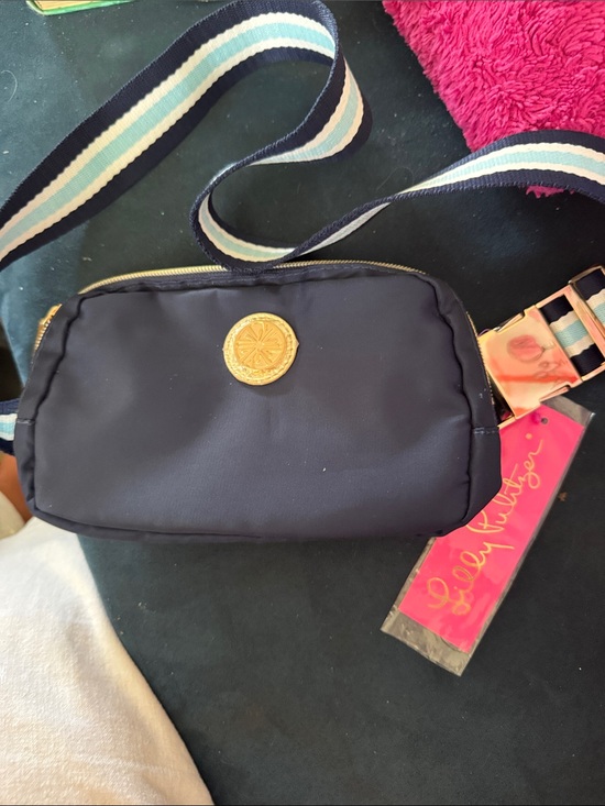 Lilly Pulitzer Handbags - Lilly Pulitzer Navy Crossbody with Blue-White Striped Strap and Gold Medallion